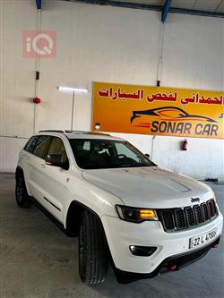 جیپ گراند شیرۆکی